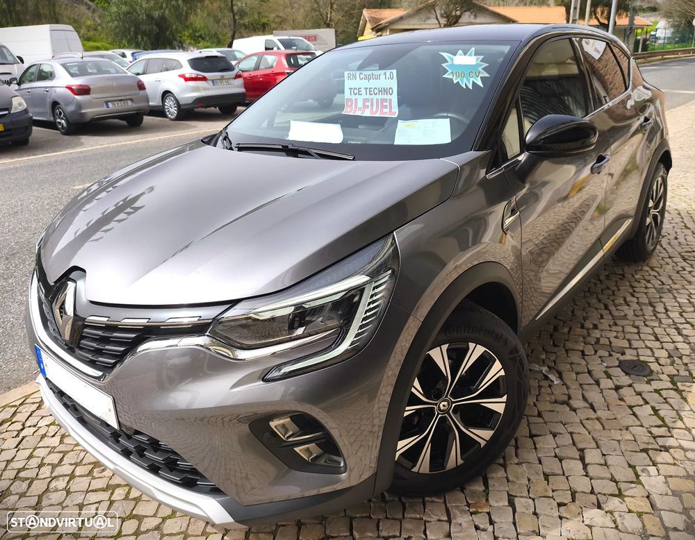 Renault Captur 1.0 TCe Techno Bi-Fuel - 12