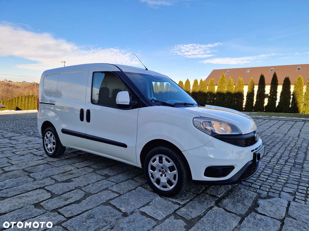 Fiat Doblo Furgon 3 Osobowy - 2