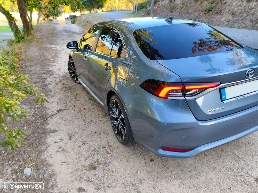 Toyota Corolla SD 1.8 Hybrid Luxury - 13
