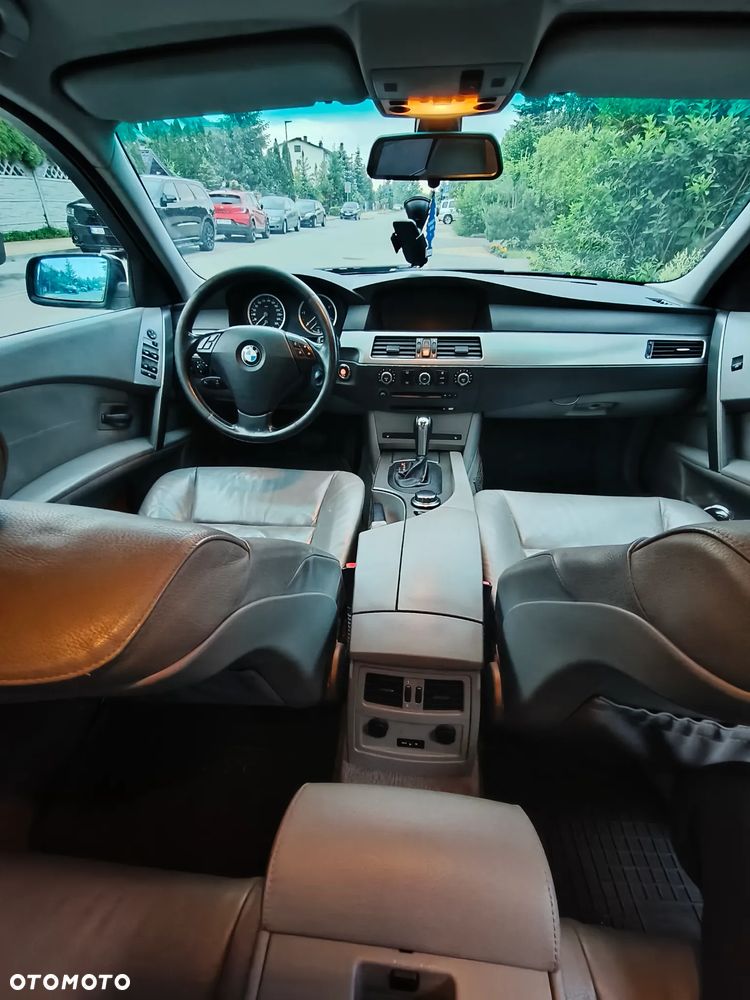 BMW Seria 5 - 12