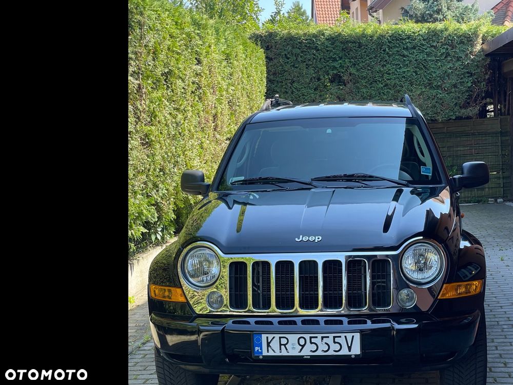 Jeep Cherokee 3.7L Limited - 11