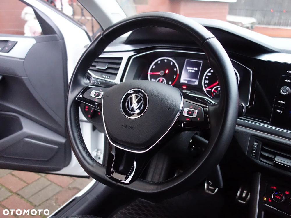 Volkswagen Polo 1.0 TSI Highline - 22