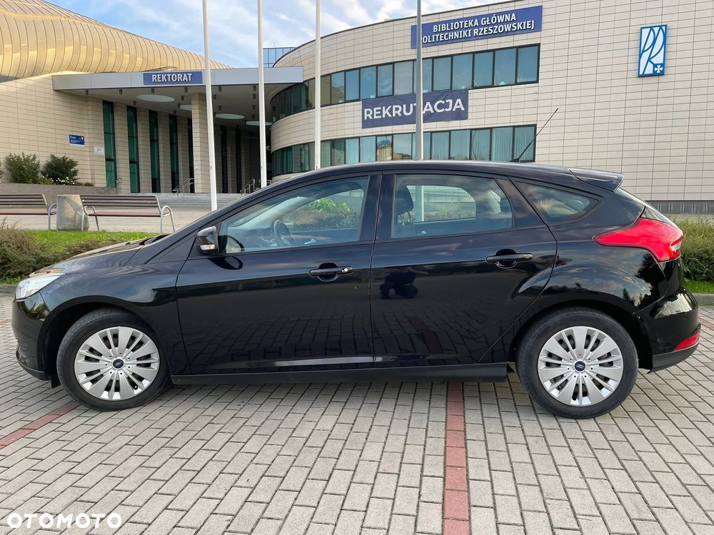 Ford Focus - 11
