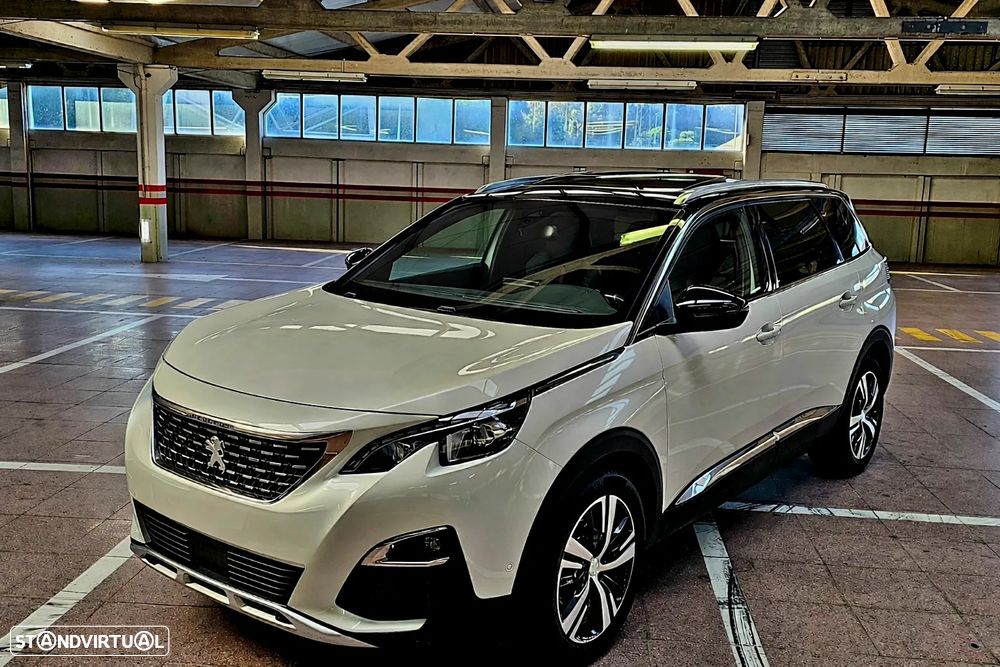 Peugeot 5008 1.5 BlueHDi GT Line EAT8 - 1