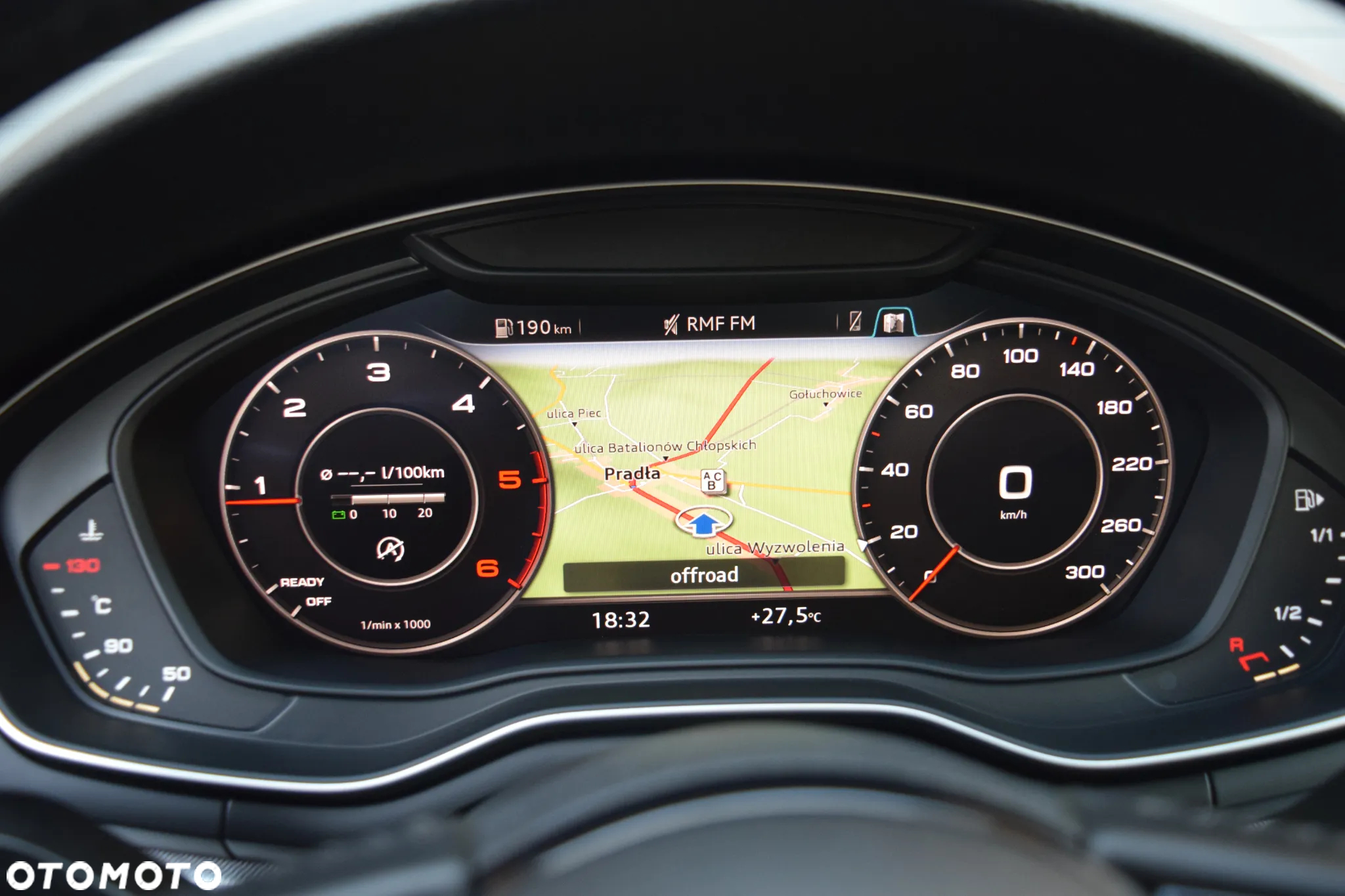 Audi A4 Avant 2.0 TDI Design - 22