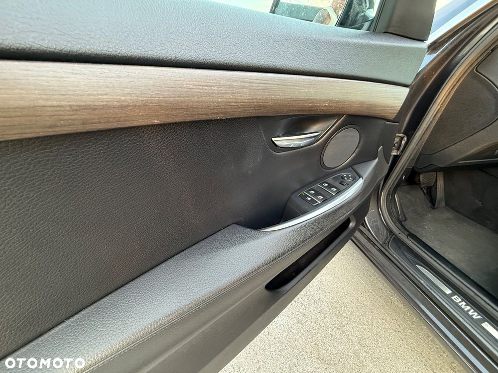 BMW 5GT 530d - 17