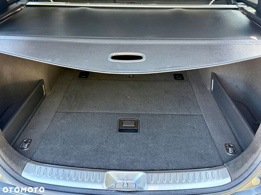 Hyundai i40 Kombi blue 1.7 CRDi DCT Style - 13