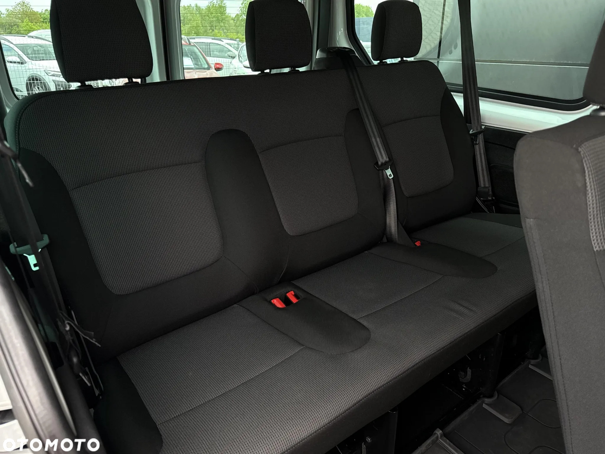 Renault Trafic Kombi 2.0 Blue dCi L2 Equilibre - 13