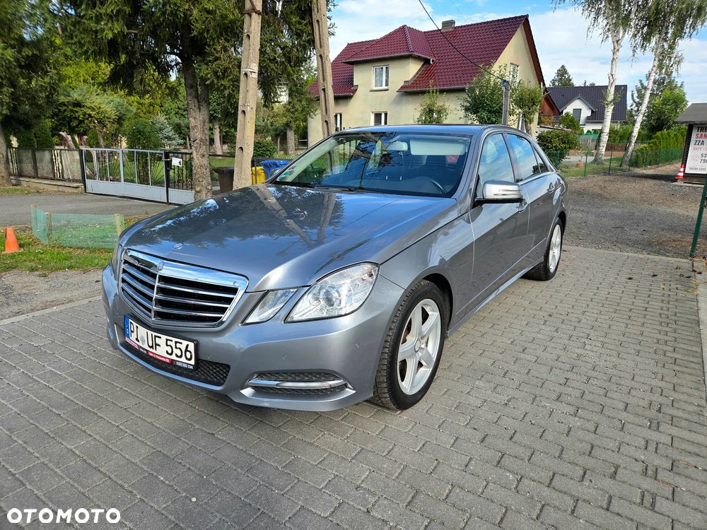 Mercedes-Benz Klasa E 200 BlueEFFICIENCY 7G-TRONIC Avantgarde - 4
