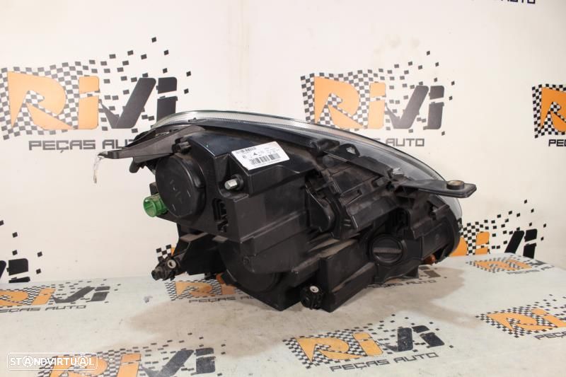 Ótica / Farol Esquerdo Alfa Romeo Giulietta 940 - 00505308910 - 4