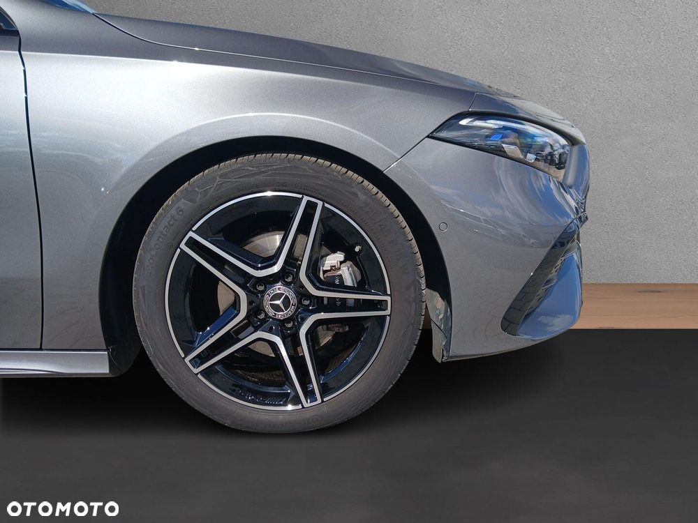 Mercedes-Benz Klasa A 200 AMG Line 7G-DCT - 16