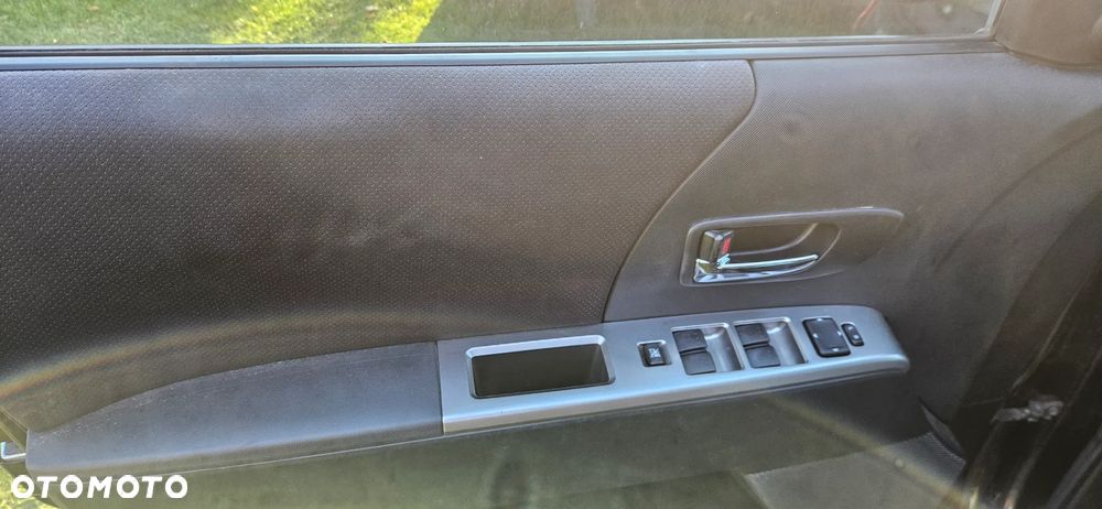 Mazda 5 2.0 Exclusive + - 7