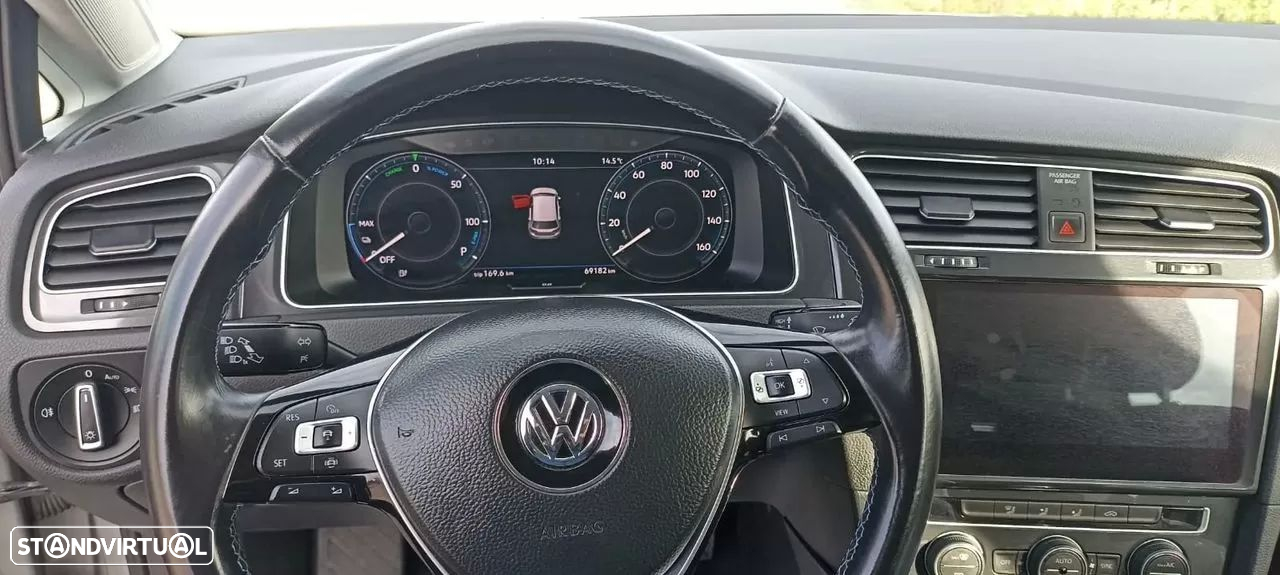 VW e-Golf AC/DC - 15