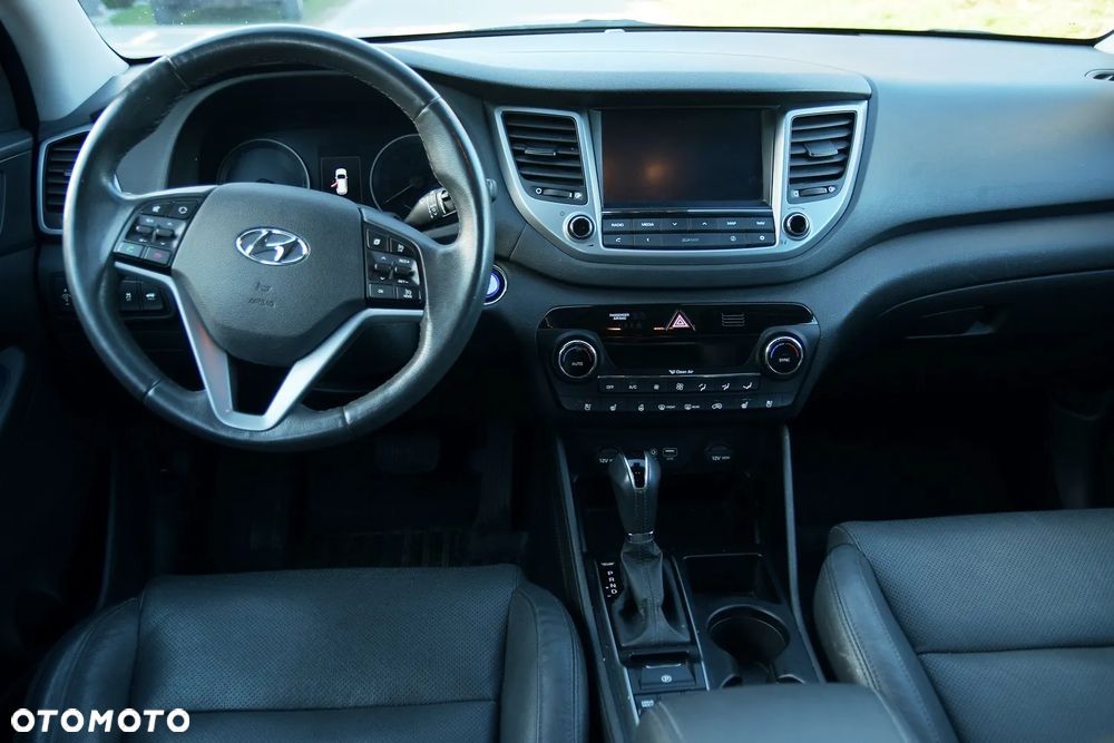 Hyundai Tucson 1.7 CRDI BlueDrive Premium 2WD DCT - 20