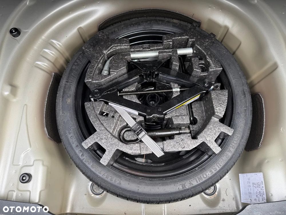 Volkswagen Passat 1.5 TSI EVO Elegance - 22