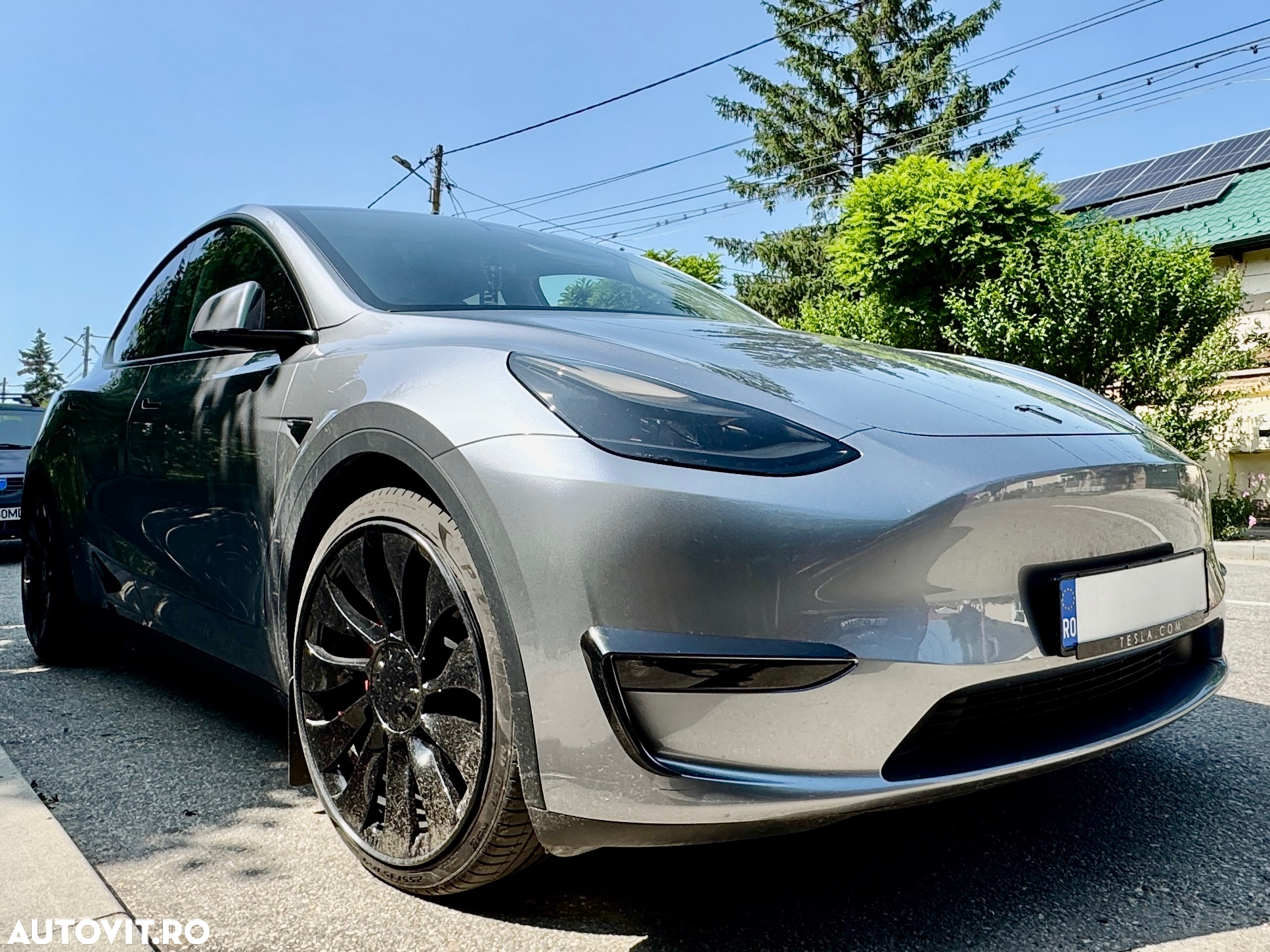 Tesla Model Y Performance - 3