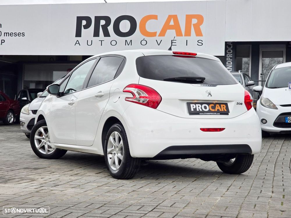 Peugeot 208 1.4 HDi Access - 18