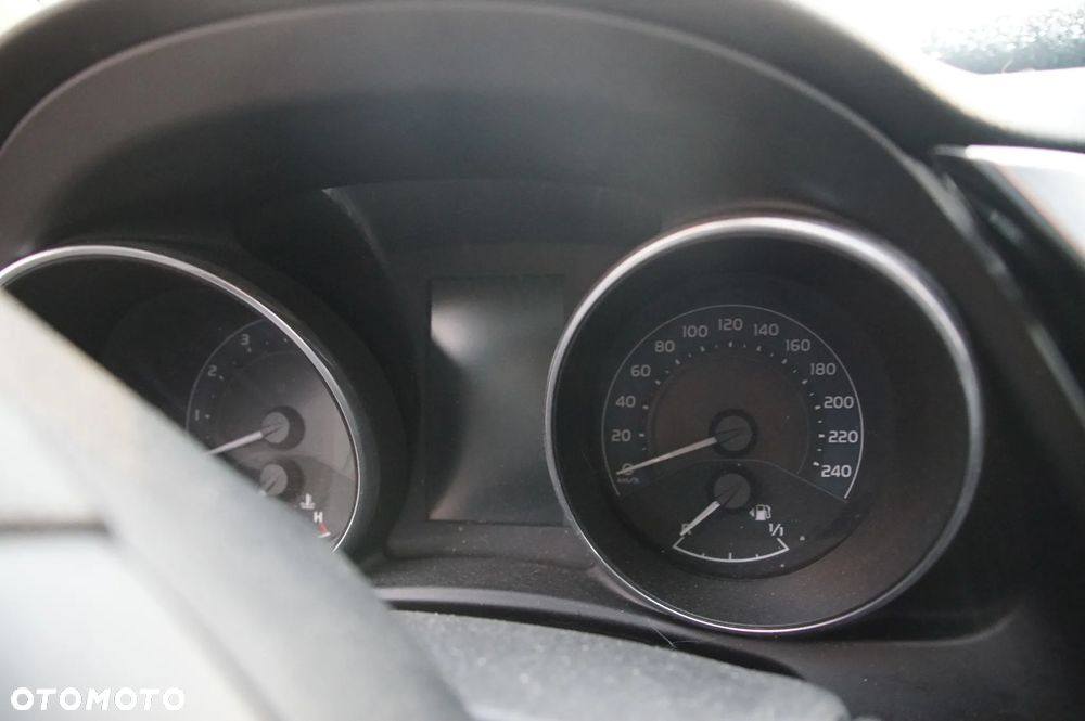 Auto na części - Toyota Auris II 1.6 Valvematic 132 KM 1ZR-FAE MTM 4V8 2015R Silnik Skrzynia Drzwi Szyba Klapa Lampa Lusterko Deska Kokpit Sterownik Moduł Czujnik Licznik Wyświetlacz Kierownica - 10