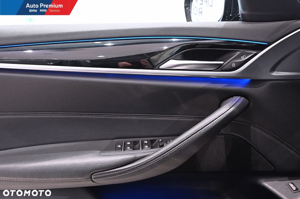 BMW Seria 5 - 10