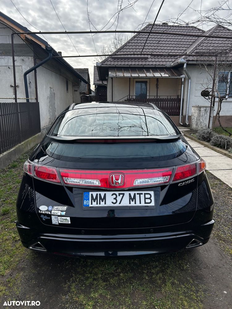 Honda Civic 1.8 SOHC i-VTEC MT GT - 14