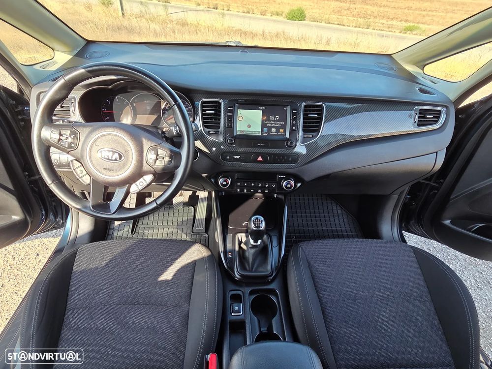 Kia Carens 1.7 CRDi ISG TX - 31
