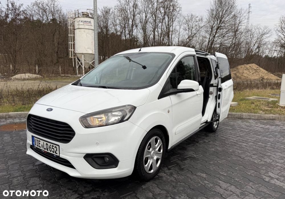 Ford Tourneo Courier 1.5 TDCi Trend - 3