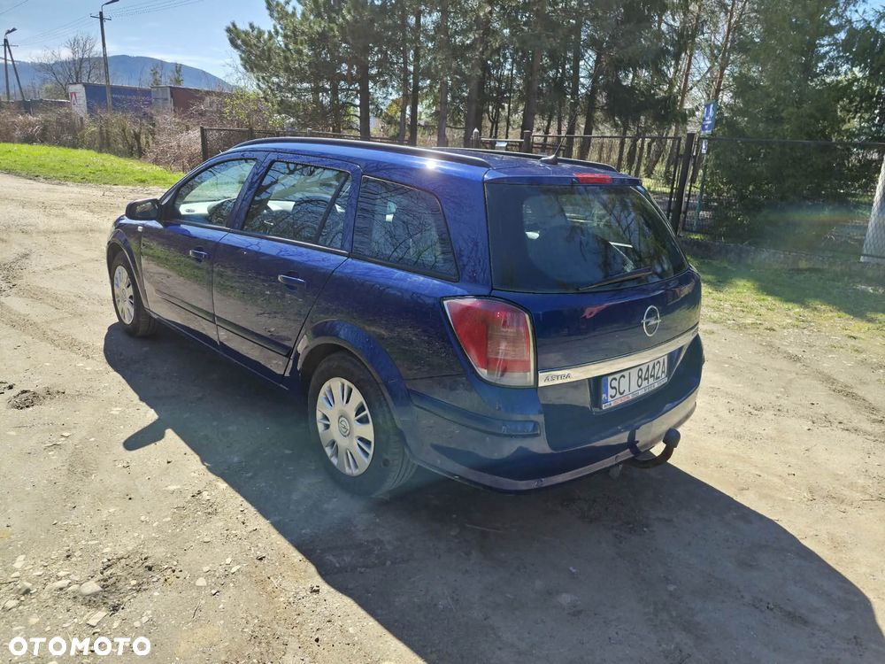 Opel Astra 1.7 CDTI Cosmo - 3