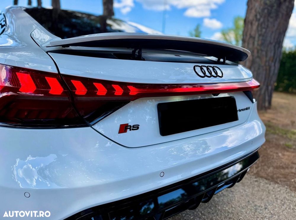 Audi e-tron GT RS quattro - 7