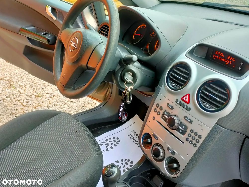 Opel Corsa 1.4 16V Active - 5
