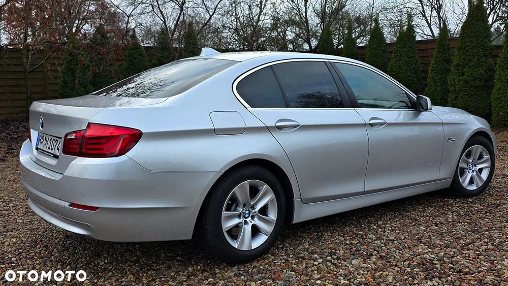 BMW Seria 5 520d - 16