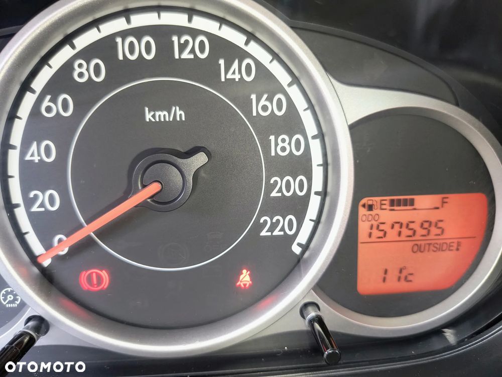 Mazda 2 1.3 Dynamic - 11