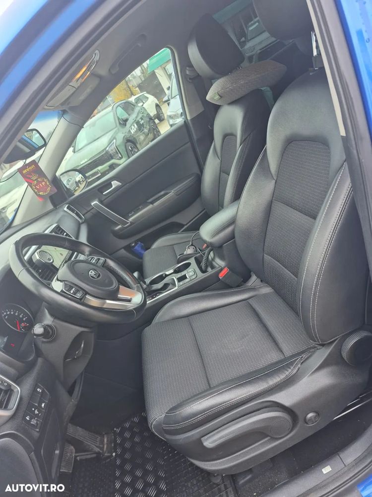 Kia Sportage 1.6 DSL MHEV 7DCT HP 4x4 Style - 9