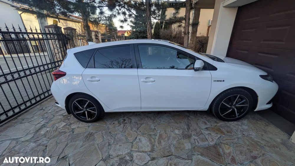 Toyota Auris 1.8 L VVT-i HSD MY17 - 2