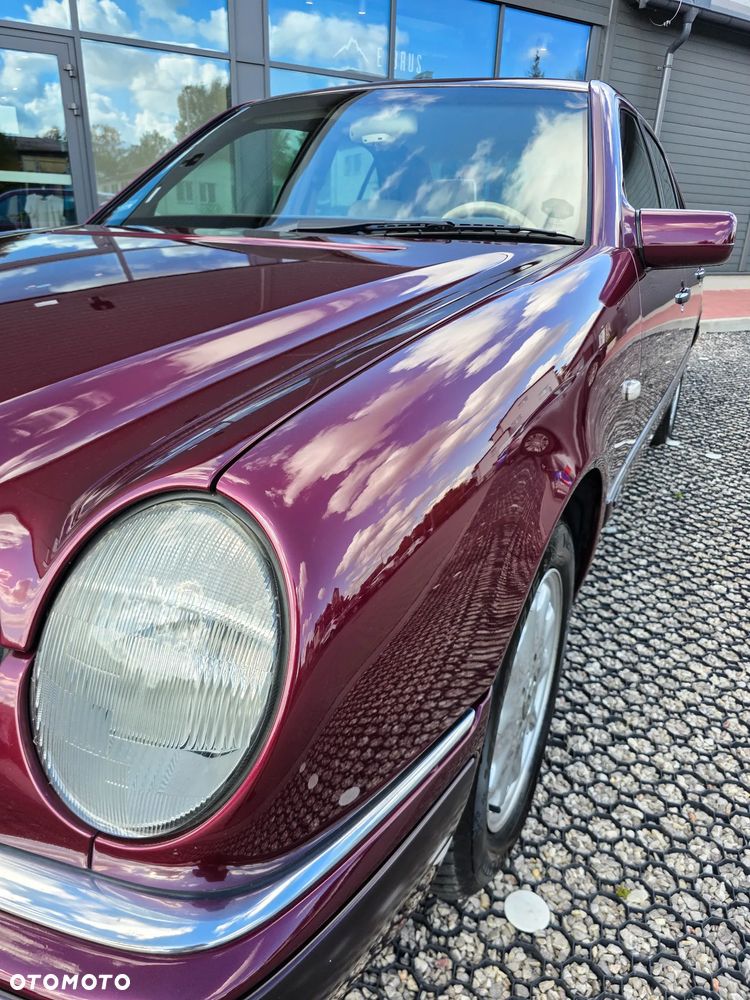 Mercedes-Benz Klasa E - 30