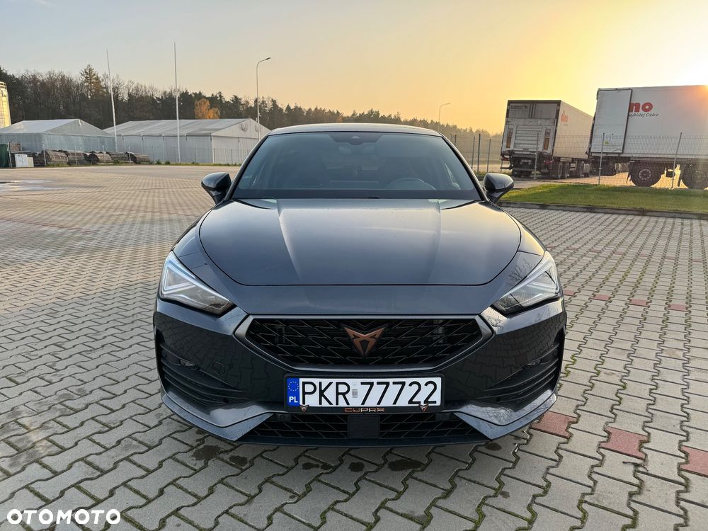 Cupra Leon 1.5 eTSI DSG - 2