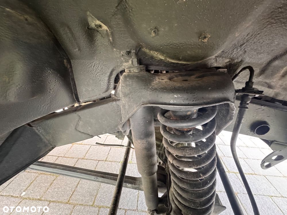 Suzuki Jimny 1.3 - 14