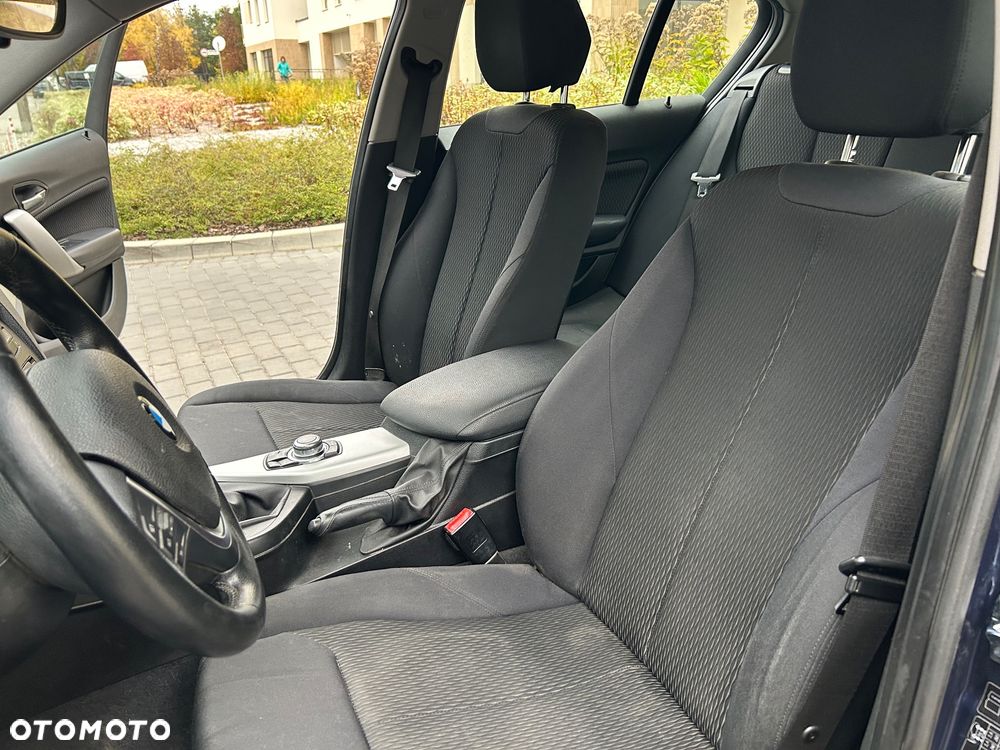 BMW Seria 1 116d Sport Line - 19