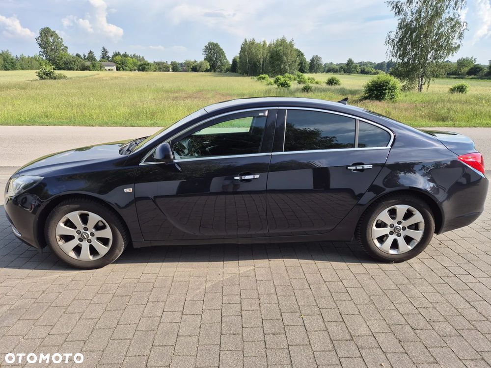 Opel Insignia 2.0 T Cosmo - 3