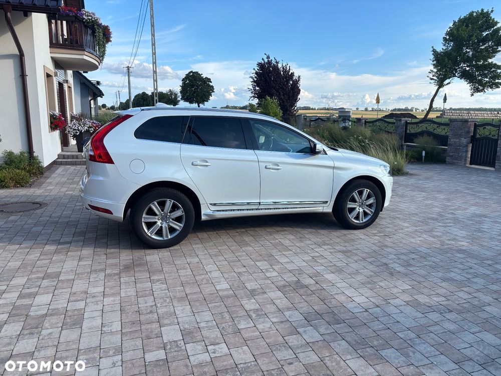 Volvo XC 60 D4 Drive-E Summum - 5