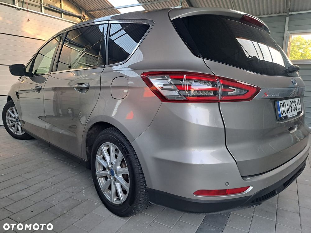 Ford S-Max 2.0 TDCi Titanium PowerShift - 18