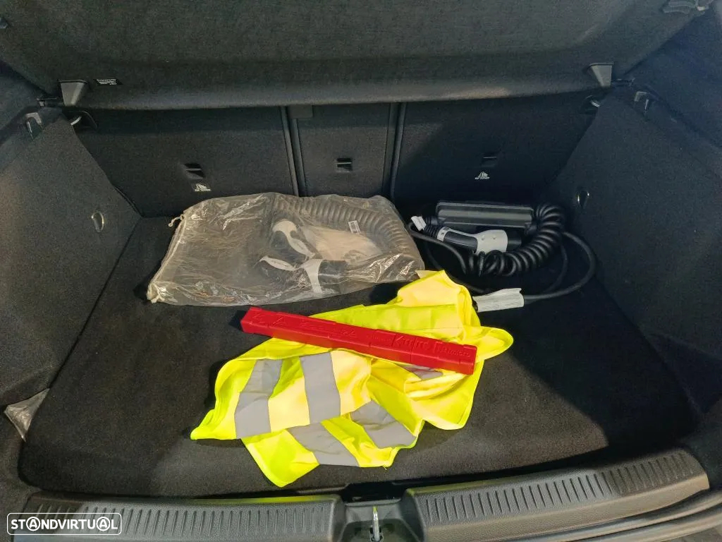 Mercedes-Benz A 250 e Style Plus - 15