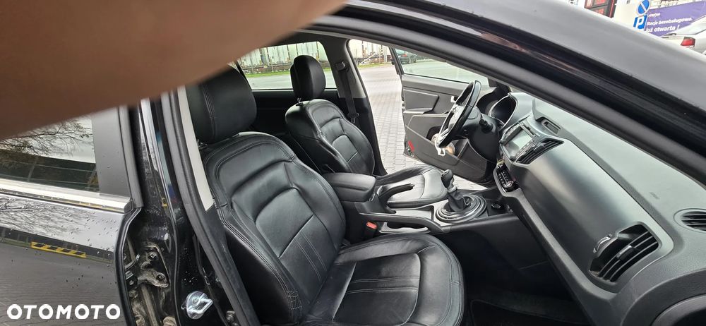 Kia Sportage 1.7 CRDI Business Line 2WD - 12