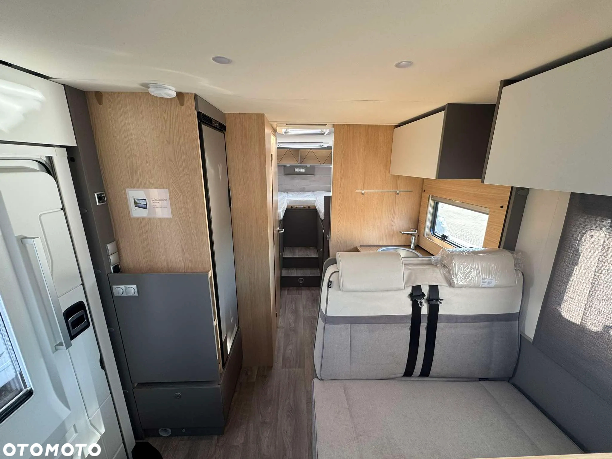 LMC Tourer Lift H730G - Kamper o DMC 3500kg dla 5ciu osób! - 14