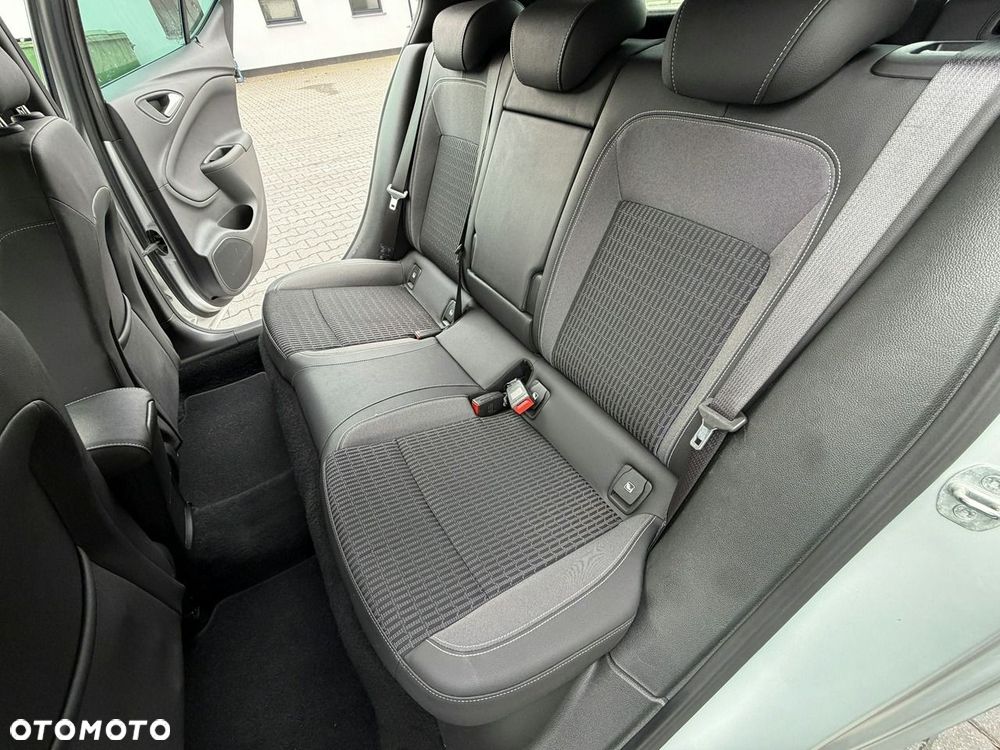 Opel Astra 1.4 T Business Elegance S&S - 21