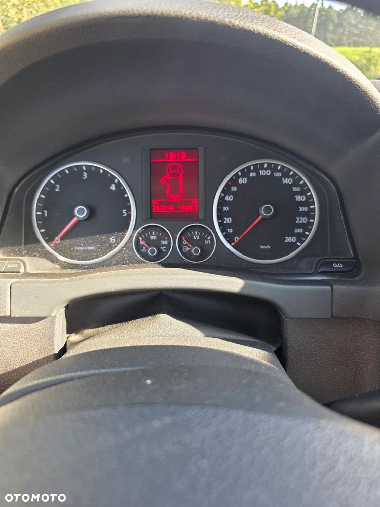 Volkswagen Tiguan 2.0 TDI 4Mot Sport DSG - 9