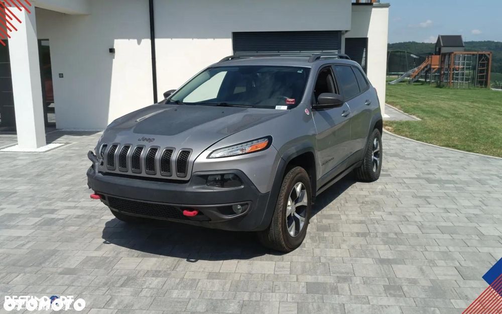 Jeep Cherokee - 12