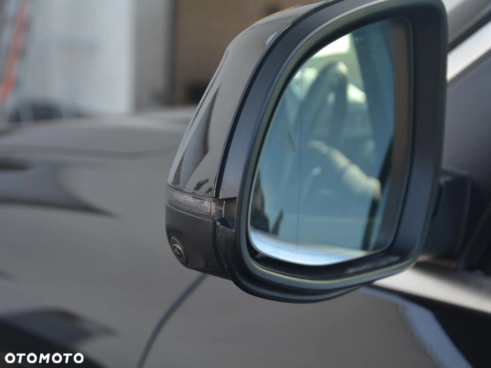 BMW X5 xDrive45e - 11