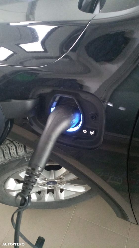 FORD Kuga 2021 — imagine 45
