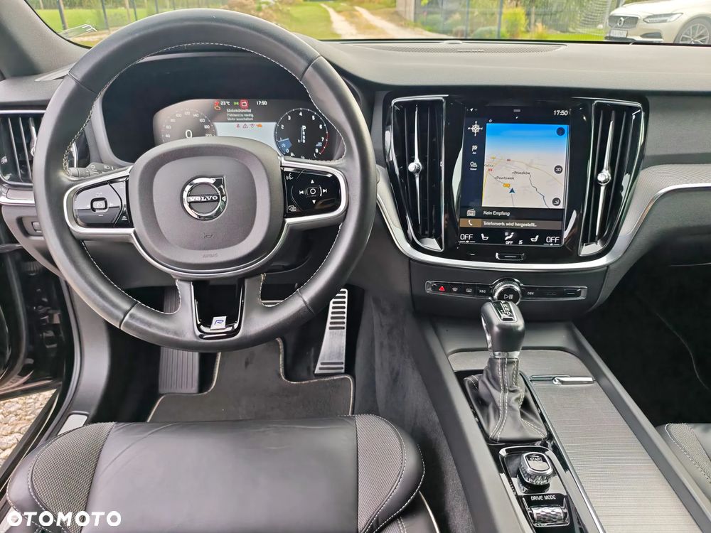 Volvo V60 T4 Geartronic R-Design - 10