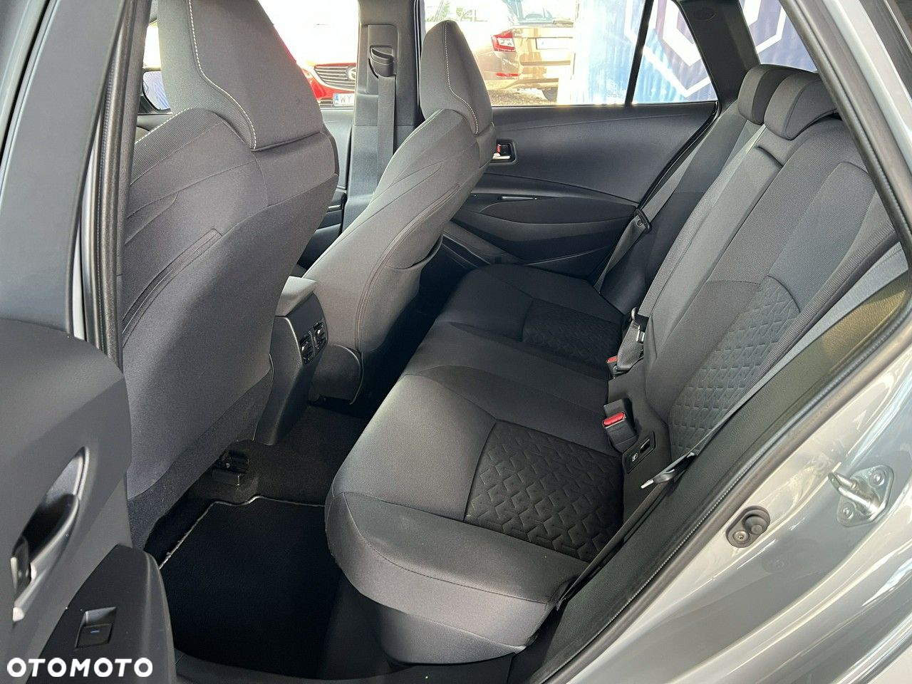Toyota Corolla - 15
